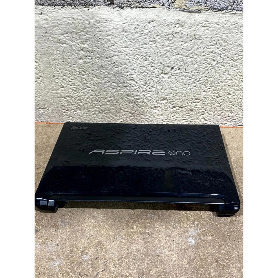 Acer Aspire One D255-N55DQKK Laptop Black 10.1" Screen Intel Atom - For Parts - Image 3 of 4