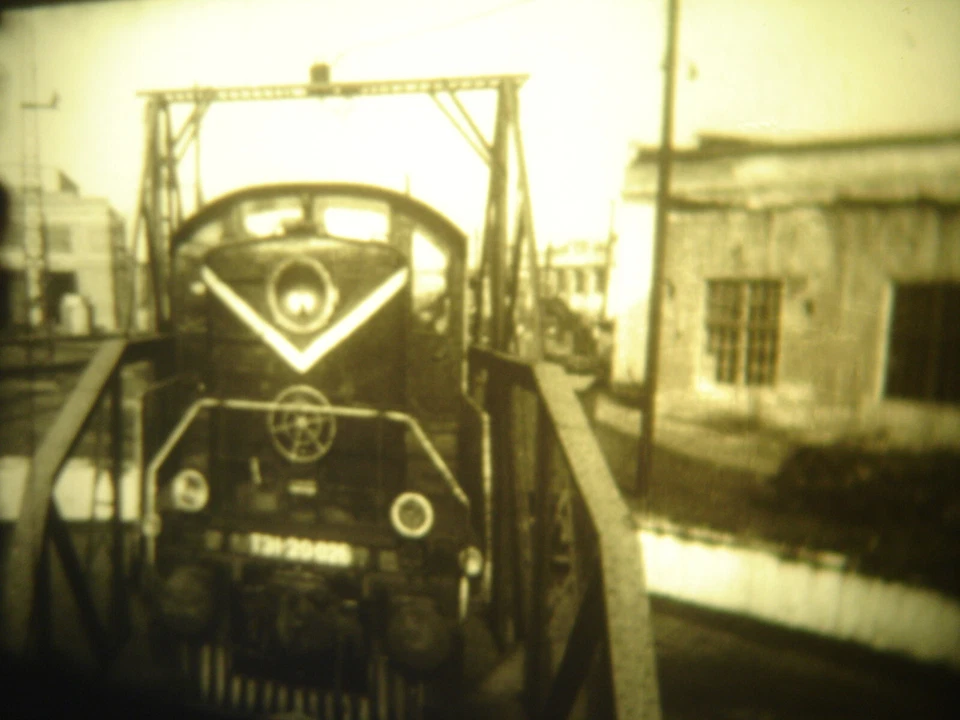 16mm Soviete documentary Labor and distribution under socialism  film B/W movie - Image 2 of 4