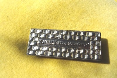 Edle Gürtelschnalle Buckle Vollmetall KATHY VAN ZEELAND mit Signatur