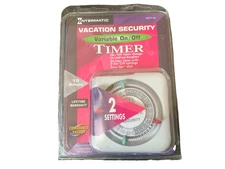 INTERMATIC VACATION SECURITY VARIABLE ON/OFF TIMER -2 settings NEW