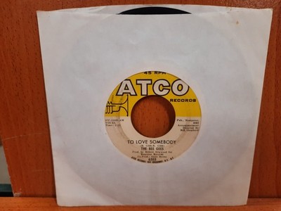 45 / Bee Gees / 1967 / To Love Somebody / Close Another Door