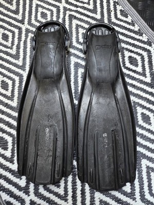 Mares Flosse Avanti Quattro Plus Fins schwarz regular Tauchen Diving