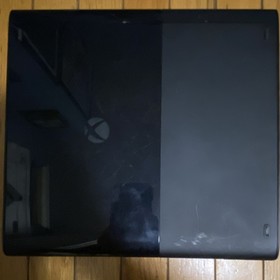 Xbox 360 E Console Tested with 2 OEM Controllers, Kinect Bundle