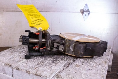 Crane Flowseal 04-1DA-12DRTG-HOK Butterfly Valve