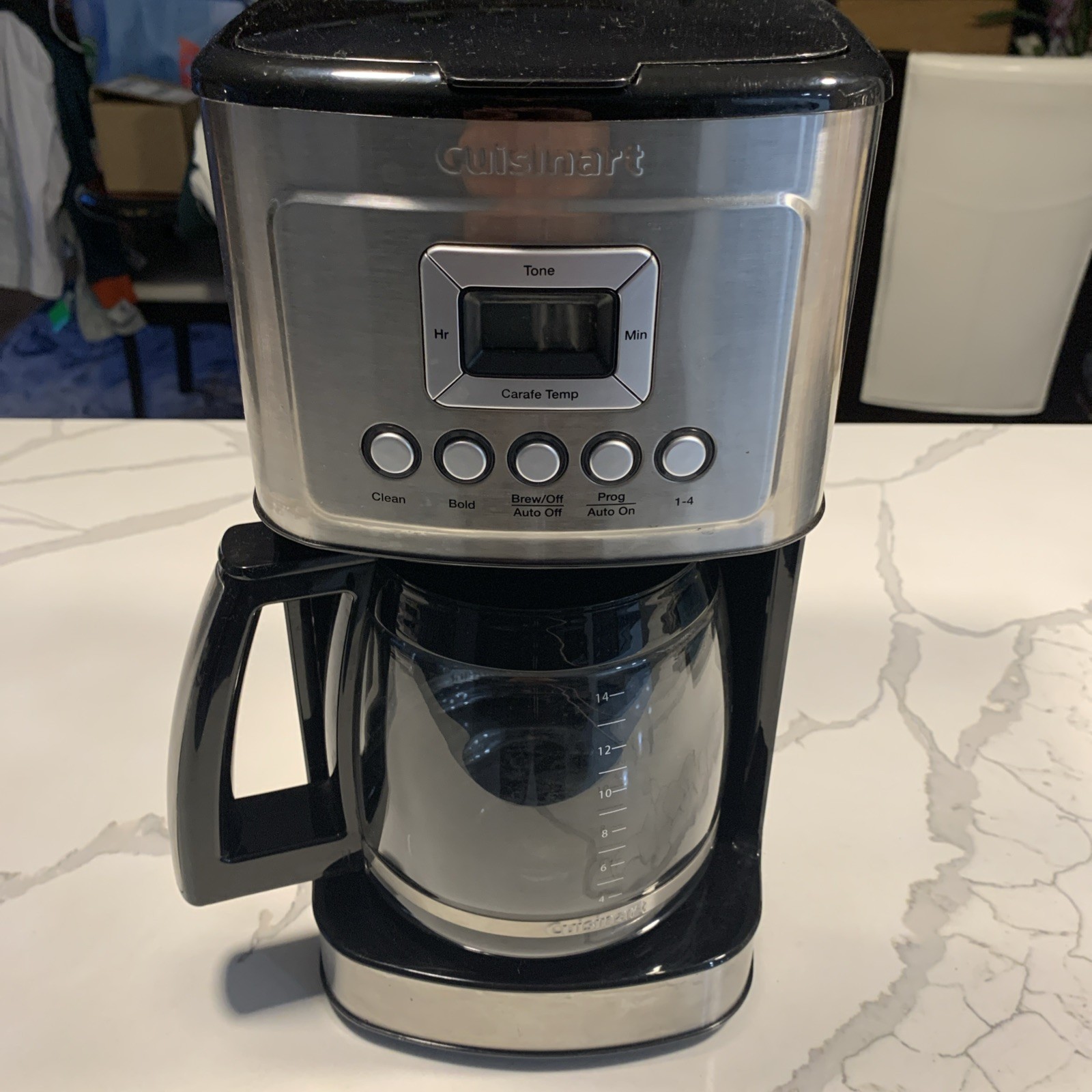 Cuisinart DCC-3200 PerfecTemp Stainless 14-Cup Programmable Coffee Maker