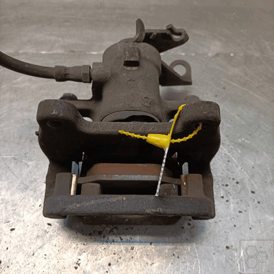 Bremssattel hinten. Links ALFA ROMEO 156 1a Serie 2.5 Q-Sys.(141Kw) Dist. SW