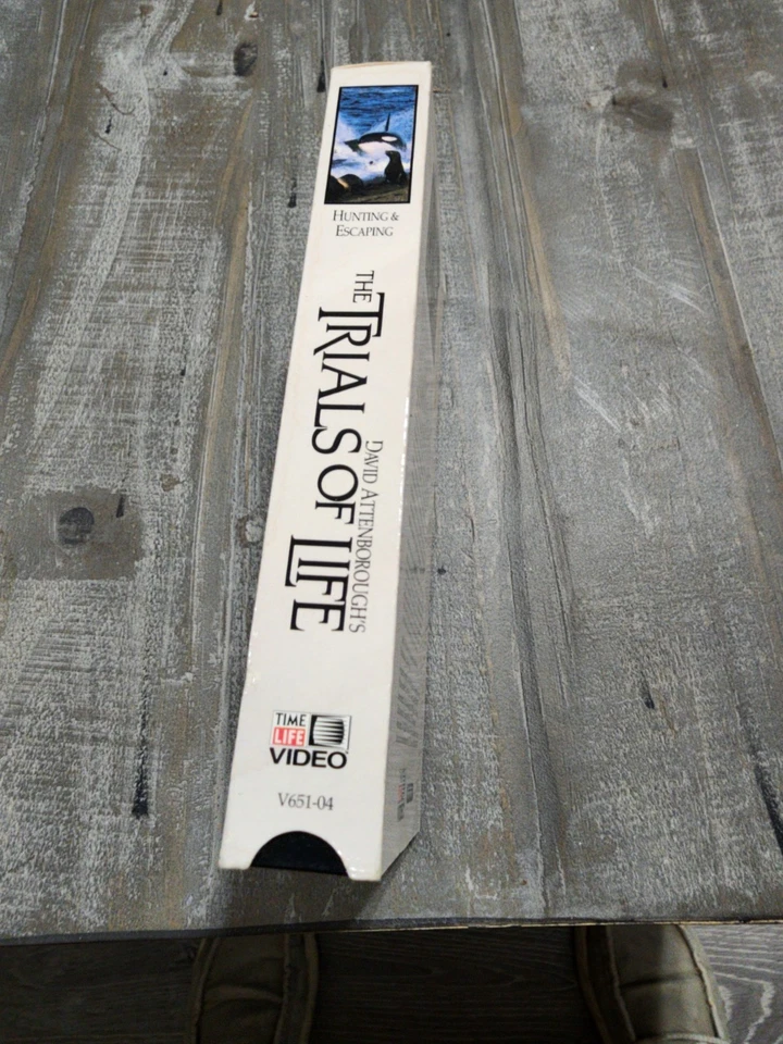Time Life David Attenborough: THE TRIALS OF LIFE - Hunting & Escaping VHS 1991 - Image 4 of 4