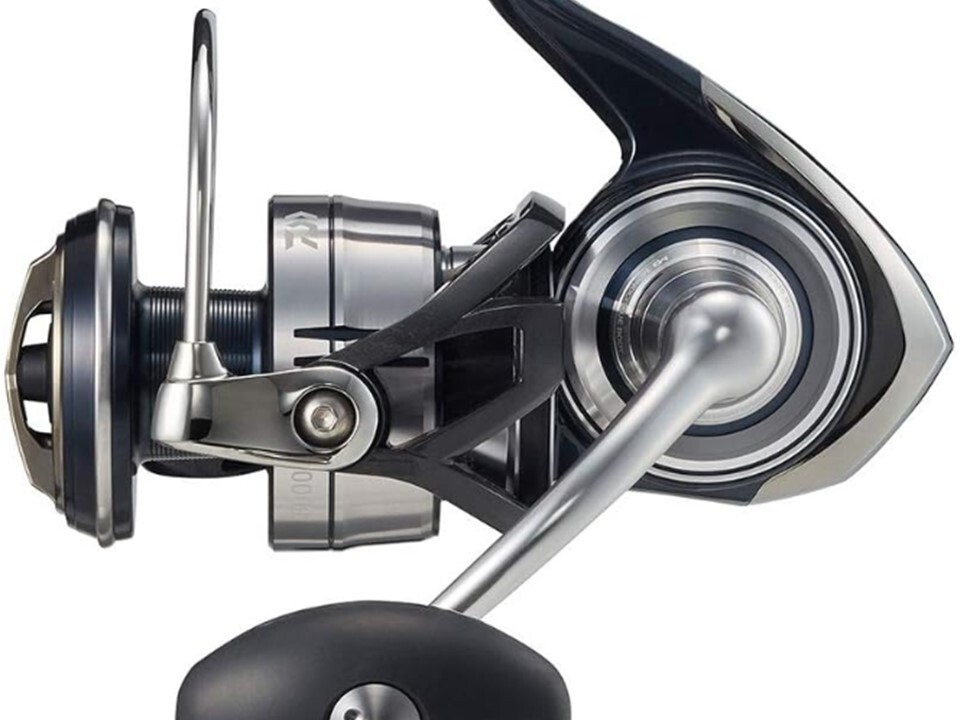 Daiwa 21 CERTATE SW 5000-H Lightweight, powerful spinning reel