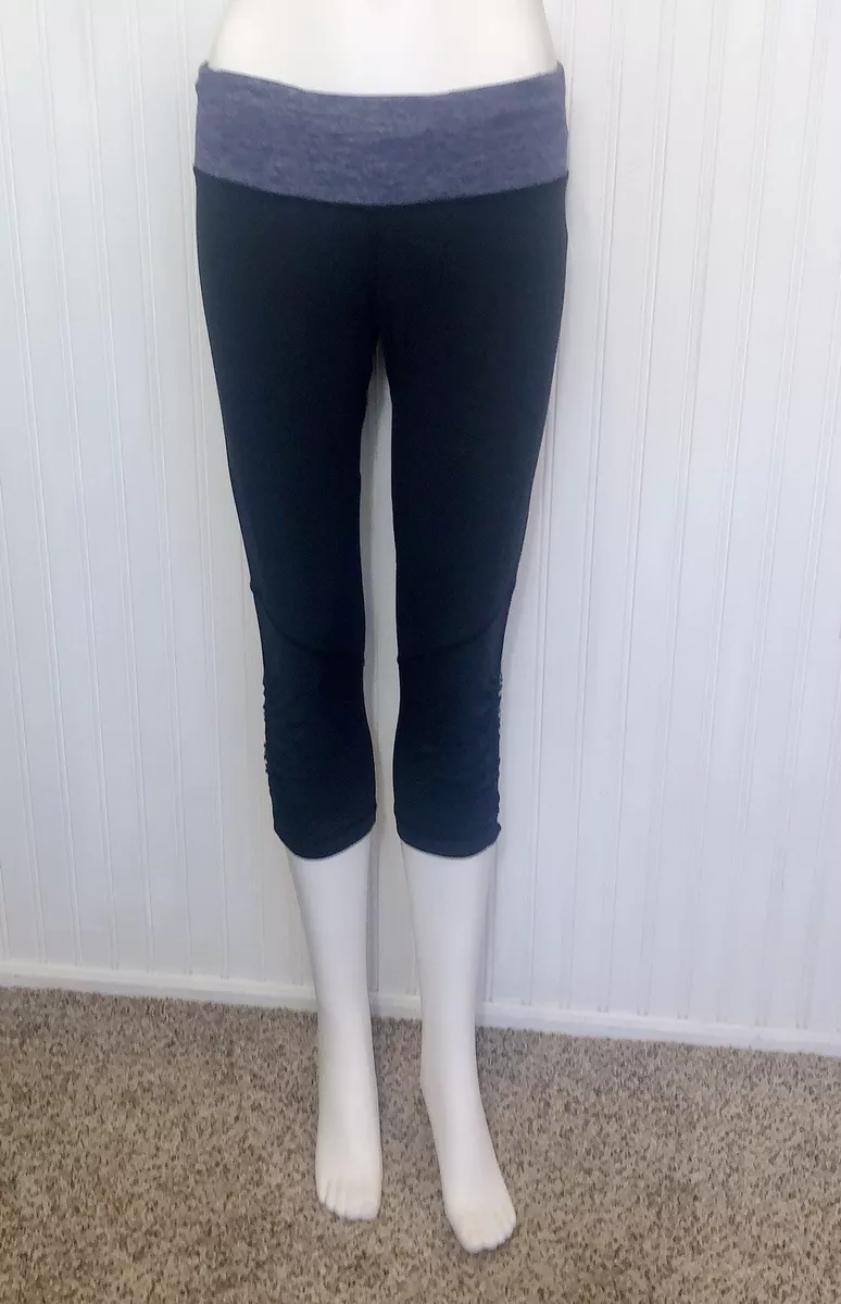 lululemon Reversible crop leggings 8 With side ruffle detail