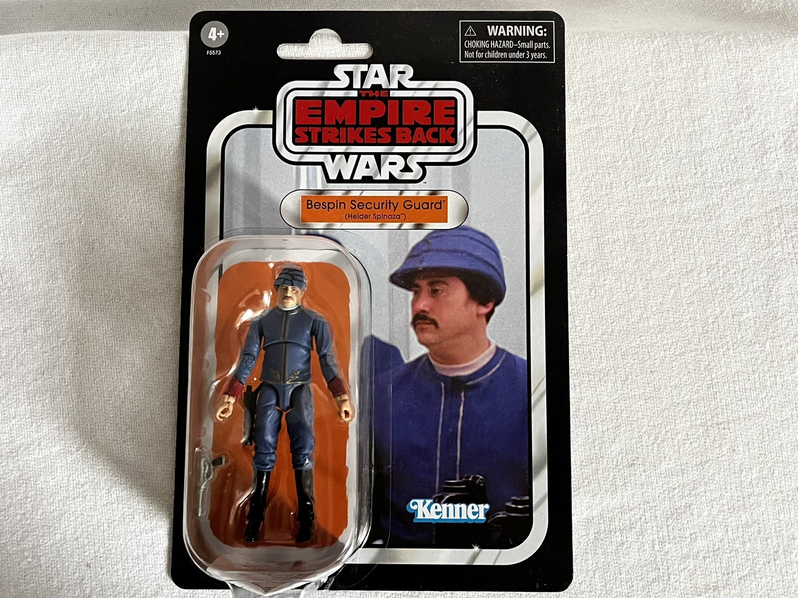 Star Wars TVC The Vintage Collection VC233 Bespin Security Guard 3.75 Figure MOC