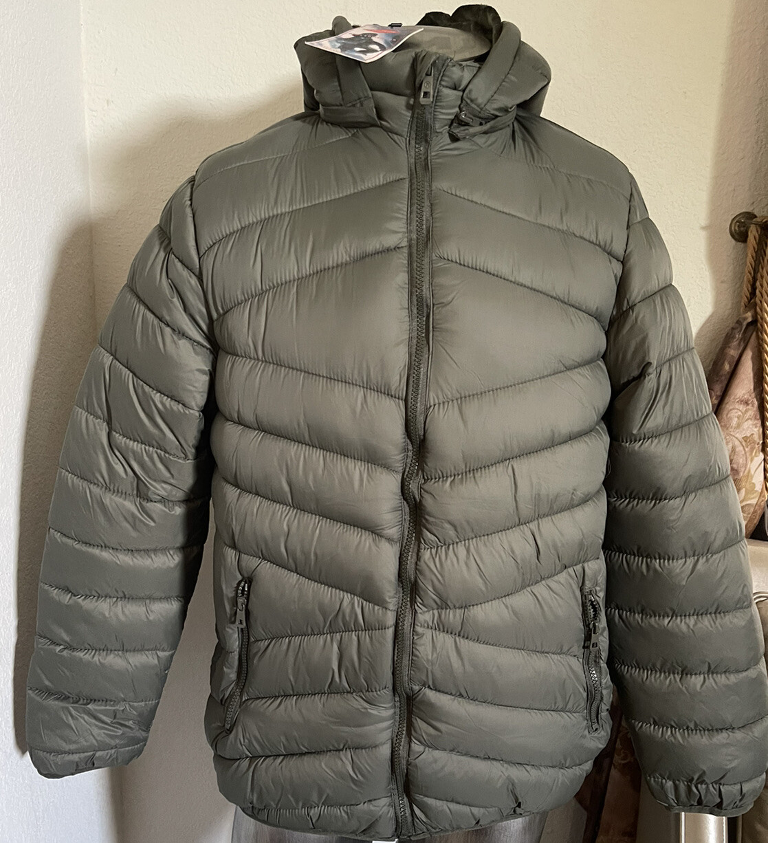 Men Quiled Puffer Lined Hoodie Jacket 