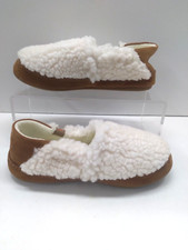 Acorn Moc Slippers with Collapsible Heel, Buff Popcorn, US 5-6 New without Box 