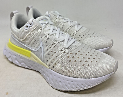 nike latitude 720