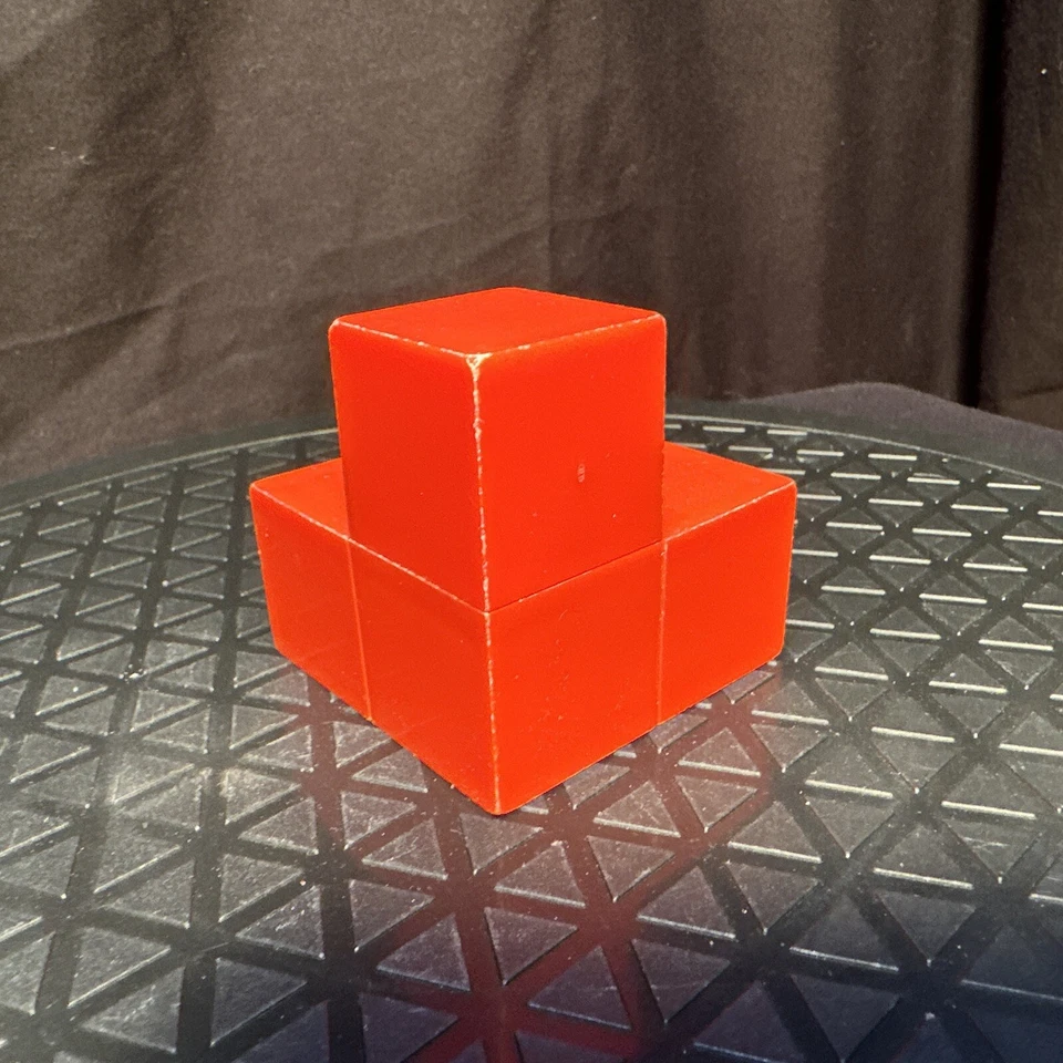 SOMA Puzzle RED Cube Replacement Part Piet Hein Denmark Parker Bro Brain Teaser - Image 4 of 4