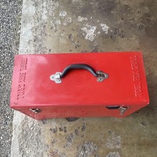 Snap-on Red Metal Tool Box Lockable With Handle Painted Finish