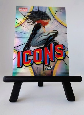 2026 Topps Chrome Marvel Comics Silk Icons Karte