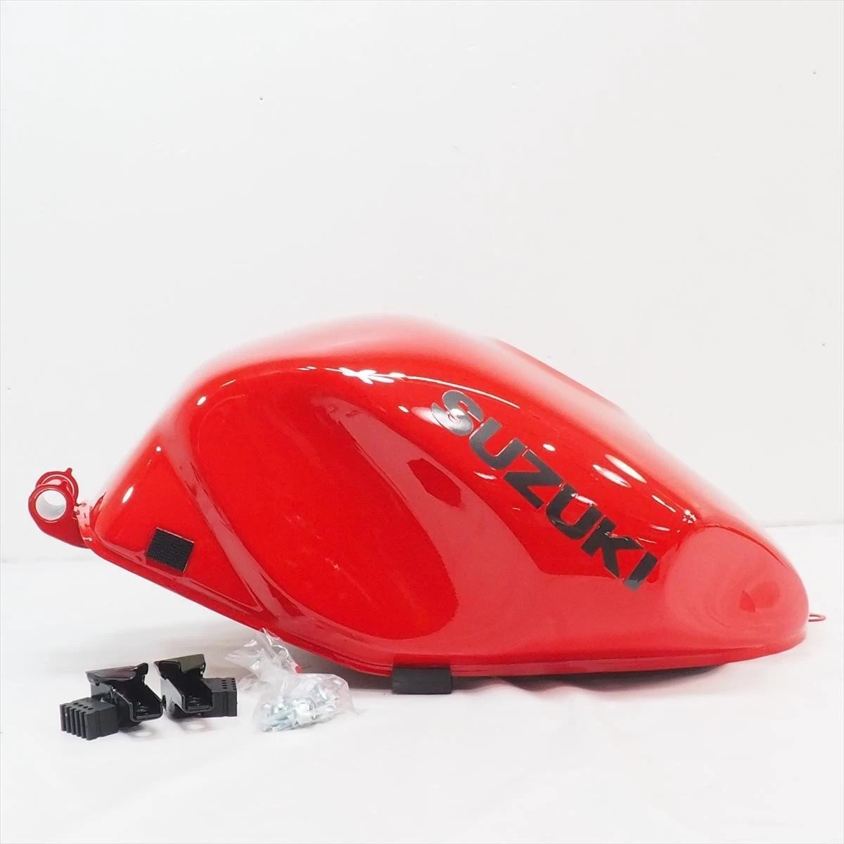 tl1000s 燃料タンク　ガソリンタンク　シルバー Motorcycle & Scooter Fuel Tanks for Suzuki TL1000S for sale | eBay