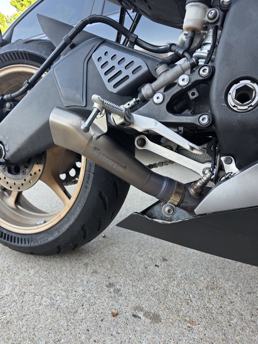 Akrapovic Megaphone Slip-On Muffler Titanium for Yamaha YZF-R6