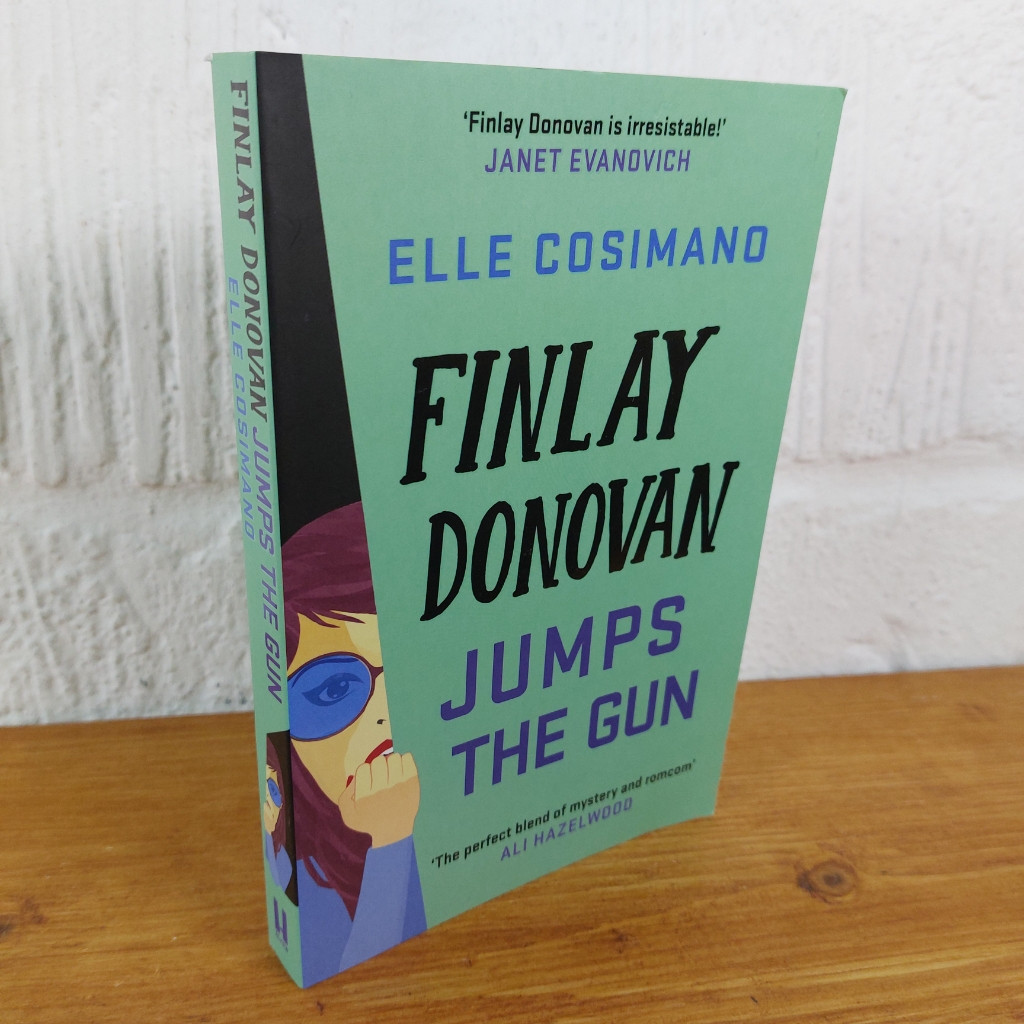 Finlay Donovan Jumps the Gun: The Instant... — Elle Cosimano