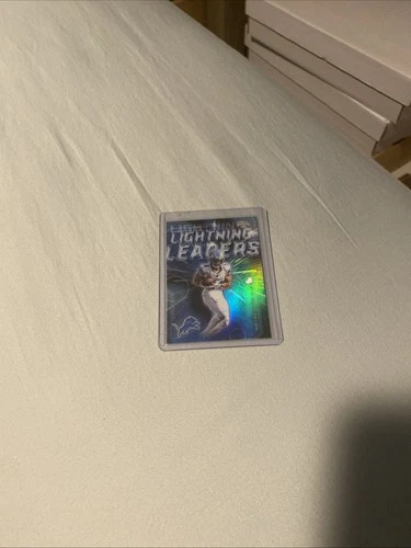 2025 Topps Chrome Amon-Ra St. Brown Base (RAW)