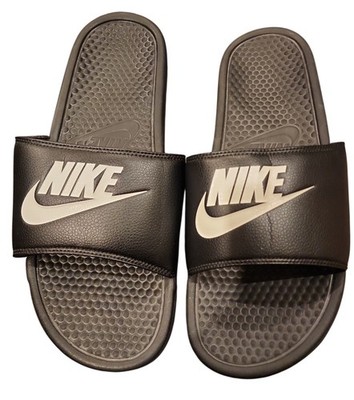 Nike Benassi Just Do It Slide Sandals for Men, Size 13 Black 