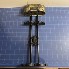 NEW - Octane Batam Archery Quiver 5 Arrow Camoflauge , No Mounting Hardware.