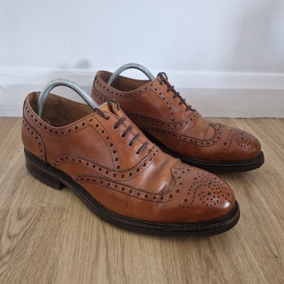Berwick 1707 hellbraune Brogue Schuhe UK 8 Dainite Sohle Goodyear rahmengenäht LESEN Leder 
