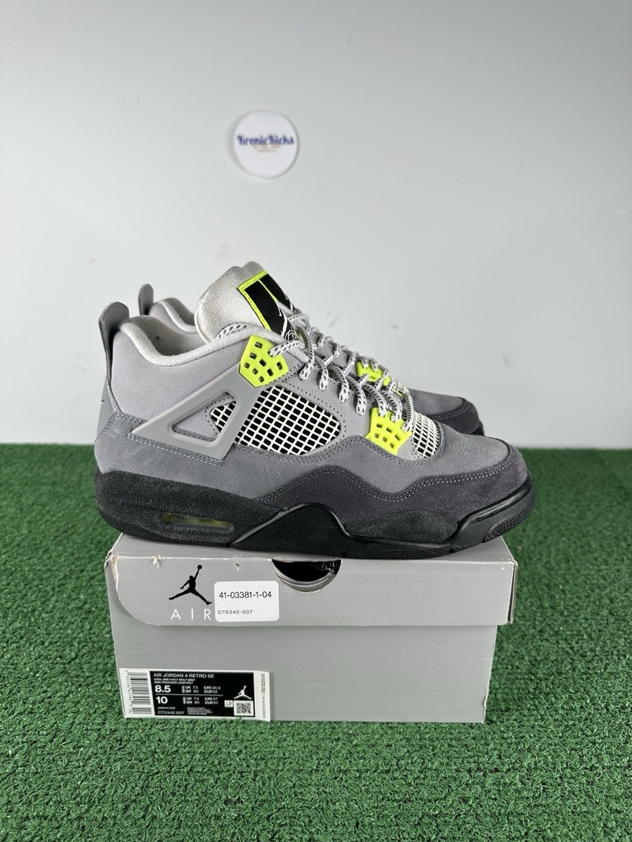 4534 Size 8.5 - Jordan 4 Retro SE Mid Neon 95 - OG Box - Pre-owned