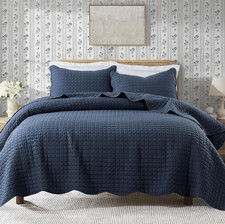 Navy Blue Queen Size Quilt Bedding Set, Scalloped Farmhouse Country Rustic Light