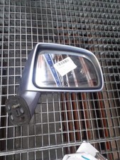 Retroviseur droit (ou coque) Hyundai TRAJET
