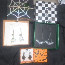 Halloween Jewelry Set 3 Pair Set Glow In The Dark Ghost, Bats, Black Cat
