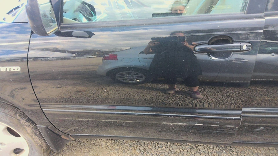 05 TOYOTA HIGHLANDER Front Door Driverblack=202rustydent Foto 2 de 4