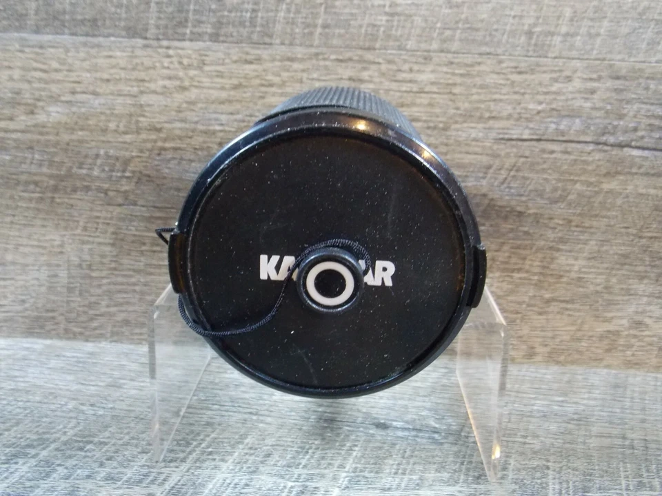 Kalimar Camera Lens 200mm MC Auto Zoom Macro 1:3.5-5.3 F=28-200mm #M9570538 - Image 4 of 4