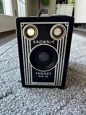 Vintage Brownie Target Six-16 Camera