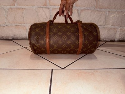 Louis Vuitton Papillon 30 aus ikonischem Monogram Canvas
