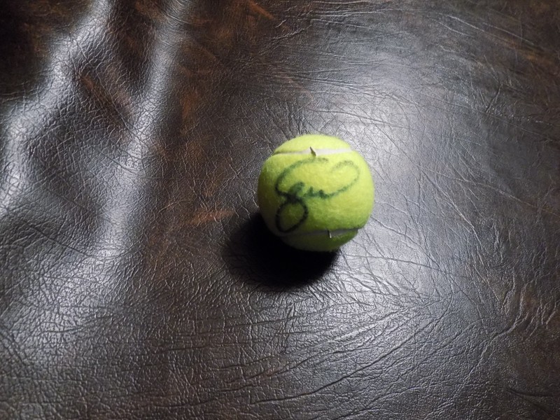 SERENA WILLIAMS AUTOGRAPHED NEW PENN TENNIS BALL W/COA