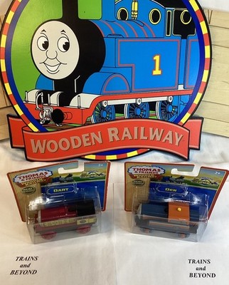 Dart & Den - LC98124 & 5 Thomas & Friends Wooden Railway by Learning Curve - New