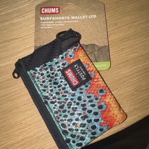 CHUMS Surfshorts Wallet LTD Brown Trout Fish Pattern Lightweight Zip Wallet NWT