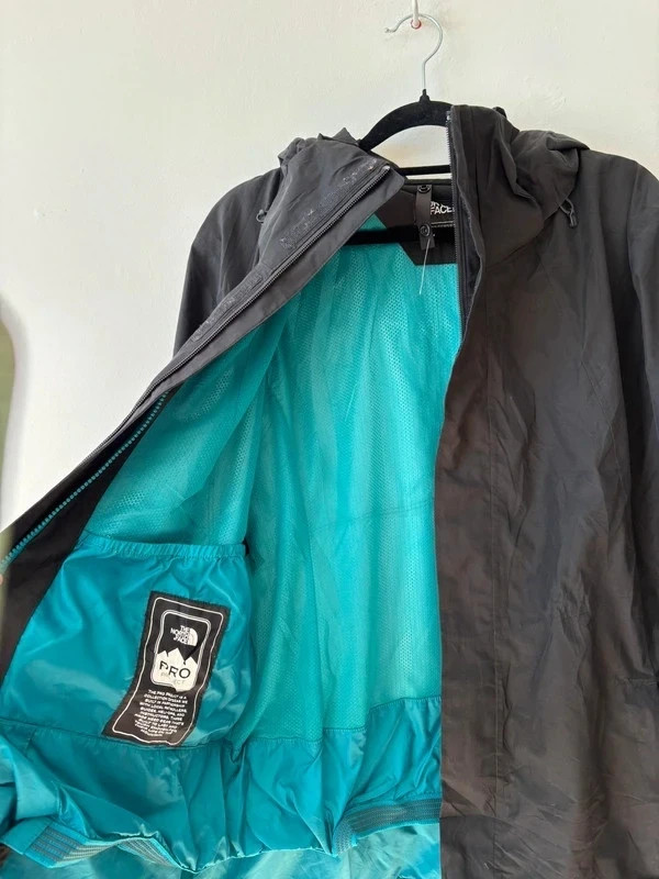North Face Women's XL Black DryVent Hooded Jacket with Teal Accents image 6