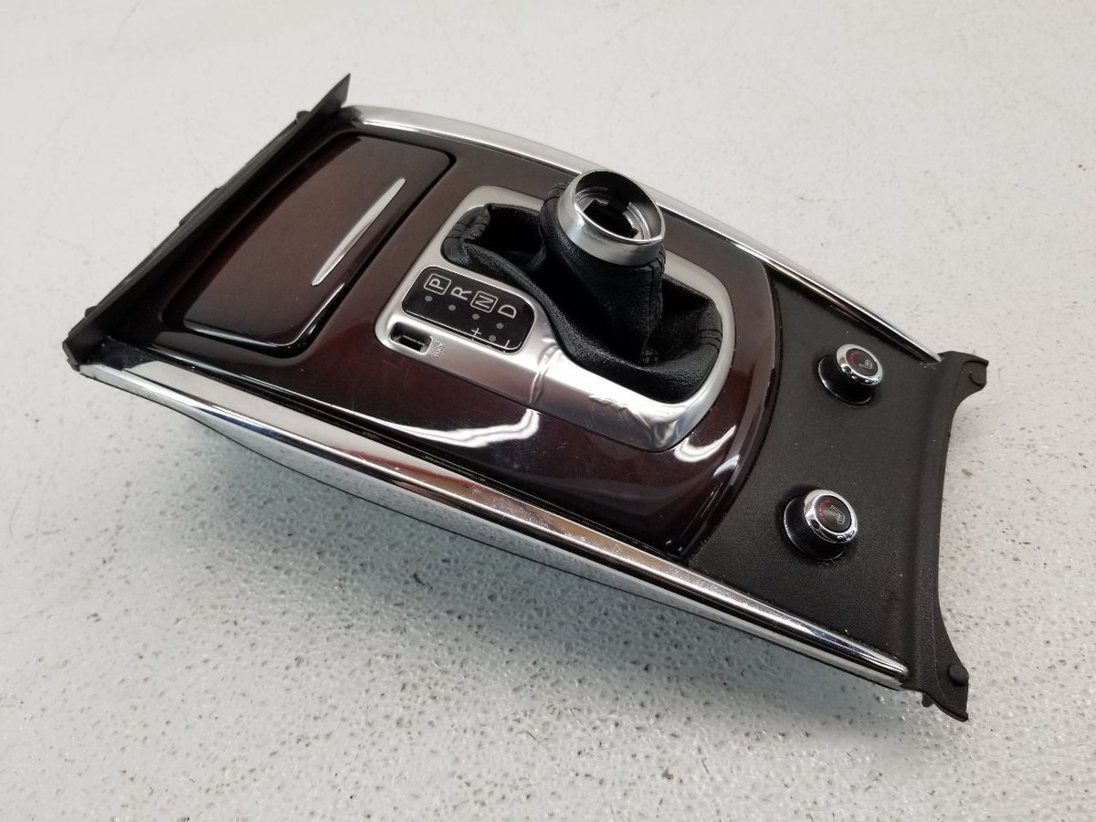 09-15 G37/Q60 Automatic Transmission Shifter Bezel w/Wood