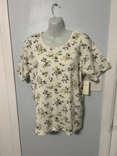 NWT Fashion Bug Ivory Floral Top/Tee with Short Sleeves      Size XL