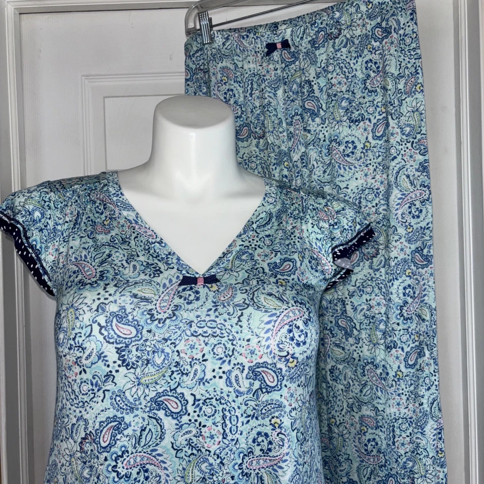 Conjunto de pijama Ellen Tracy cachemir top y pantalón azul suave elástico para mujer pequeño” Foto 2 de 4