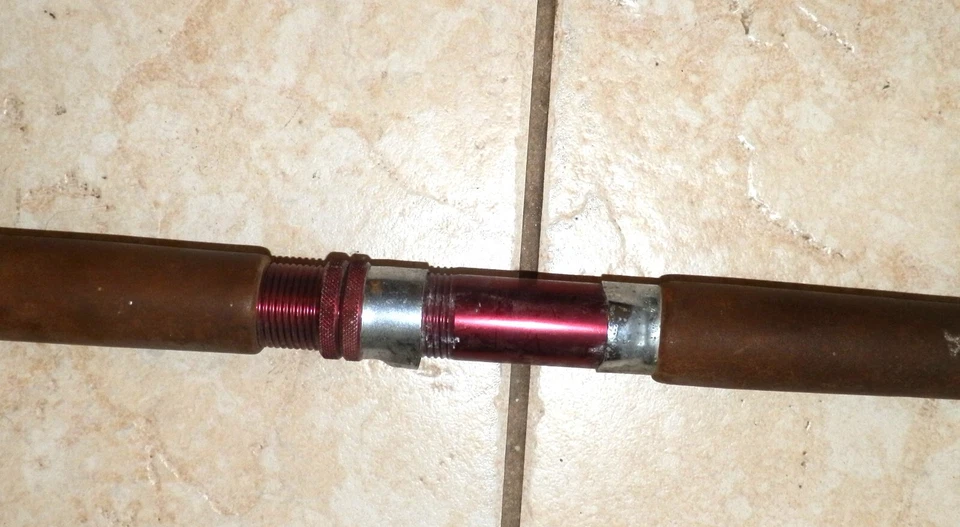 Daiwa Serie 1500 Modelo 1571 6' Fibra Vidrio Gran Juego Cebo Fundición Varilla BUENO Foto 3 de 4