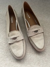 New Coach Women's Beige Leather Loafers Sz 6