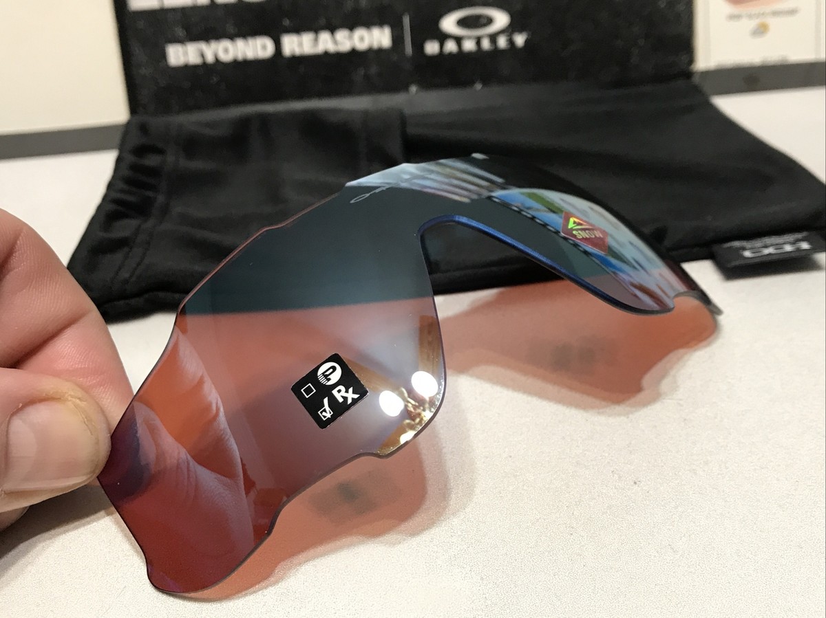 小物 OAAKLEY jawbreaker lens snowsapphireiri Oakley Jawbreaker Prizm Snow Sapphire lens - Hard to find