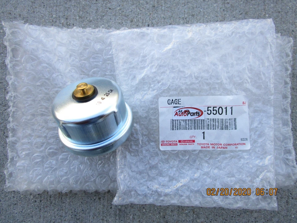 REMITENTE MEDIDOR DE PRESIÓN DE ACEITE MOTOR 69-84 TOYOTA LAND CRUISER FJ40 FJ45 BJ40 NUEVO Foto 2 de 2