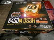 GIGABYTE B450M DS3H, Socket AM4, AMD Motherboard B450 Desktop DDR4 Micro ATX
