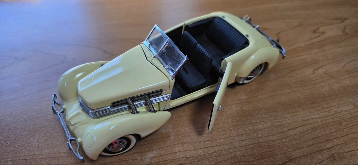 Franklin Mint Jaguar Contemporary Manufacture Diecast Cars, Trucks