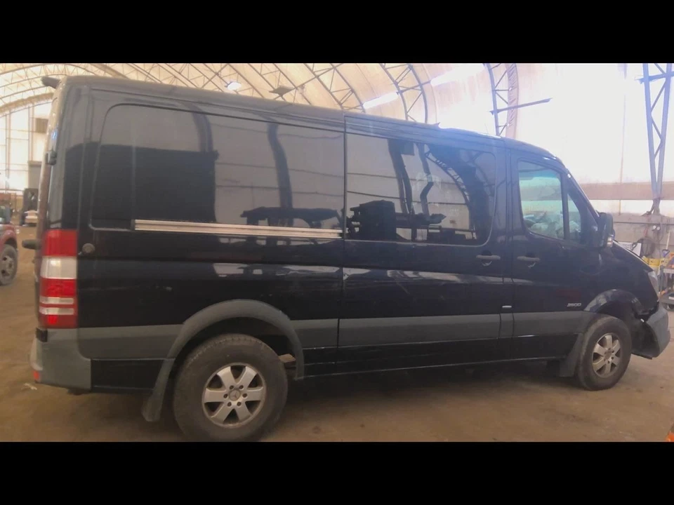 Faros antiniebla de esquina/estacionamiento para pasajeros para Mercedes Sprinter 2500 14-18 6415806 Foto 2 de 4