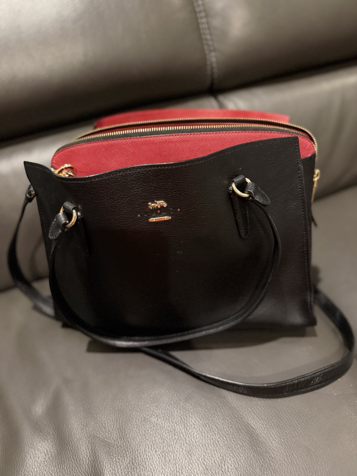 Coach Large Black Leather Tote Bag with Red Interior Vintage Rare image 2